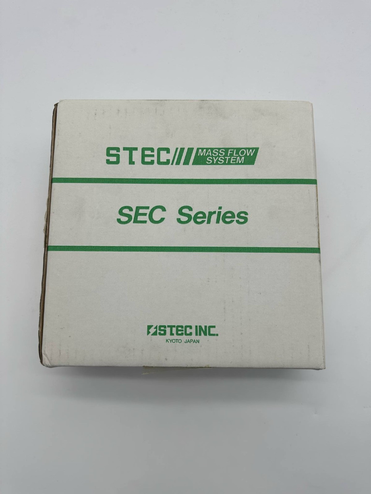 SEC-7330M (He Gas) / MASS FLOW CONTROLLER 300SCCM