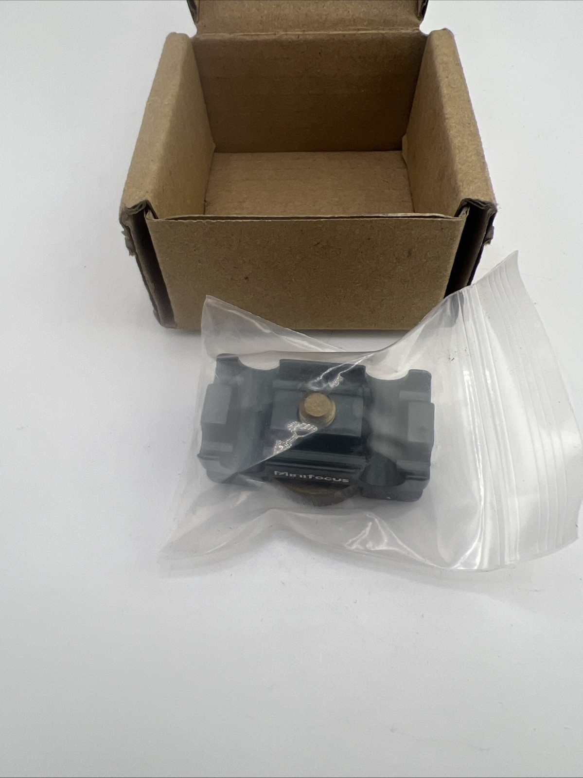 Minifocus Camera Cable Clamp S5008 US Supports 4-7mm Cable