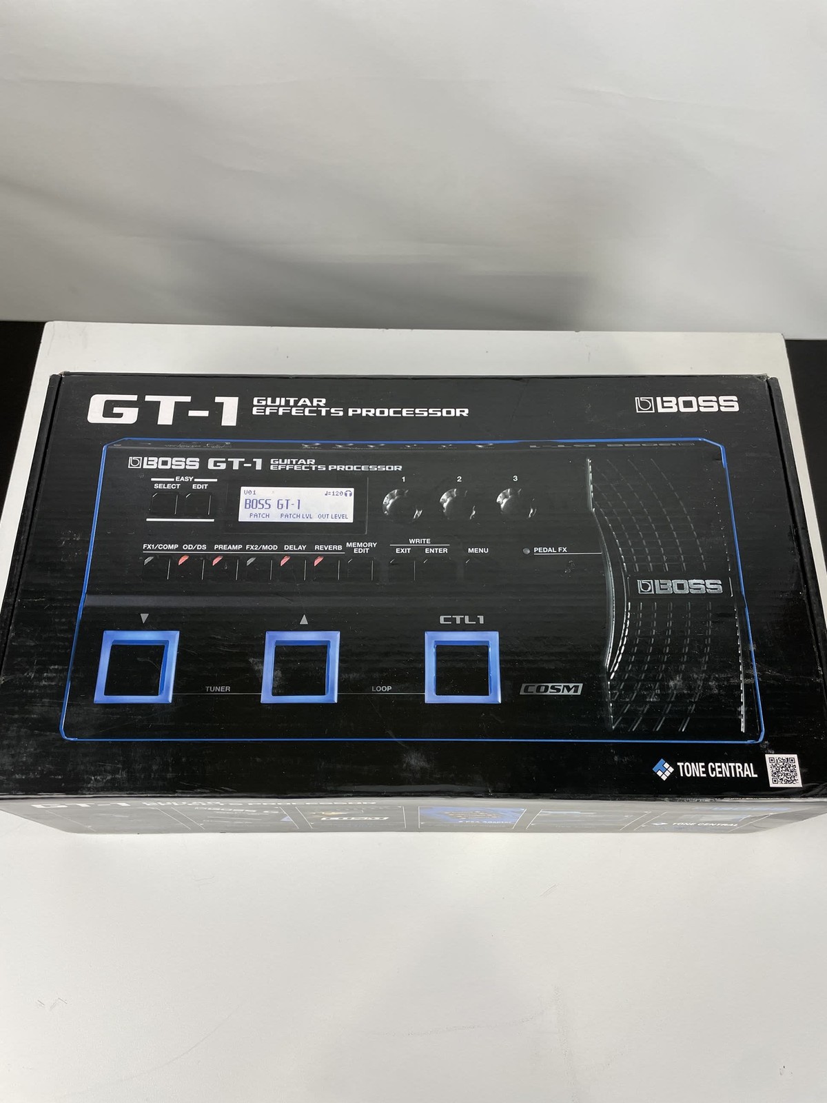 Excellent Boss GT-1 Multi-Effects Processor