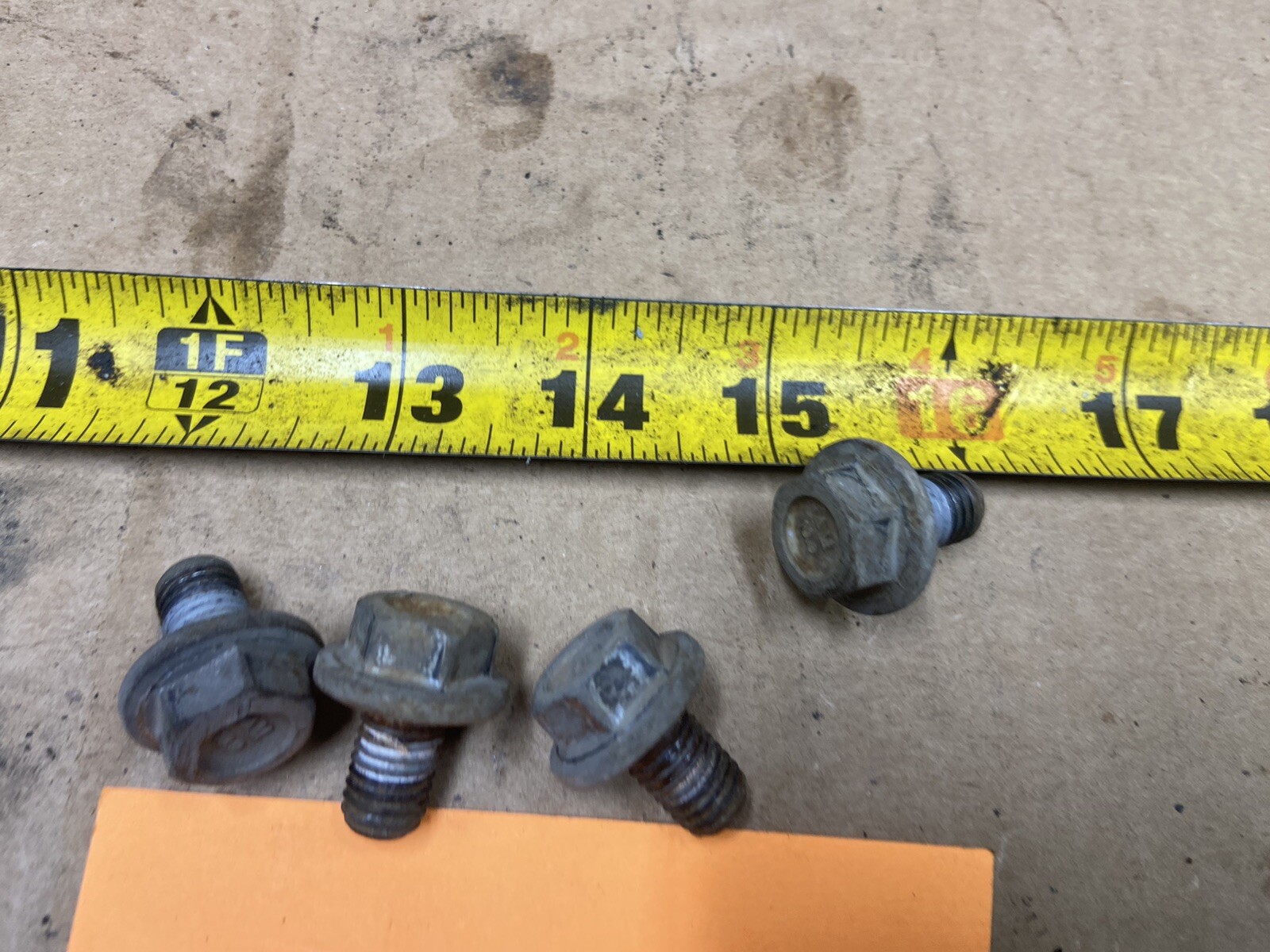02-09 Trailblazer Transmission Cross Member Short Bolts Set Of 4