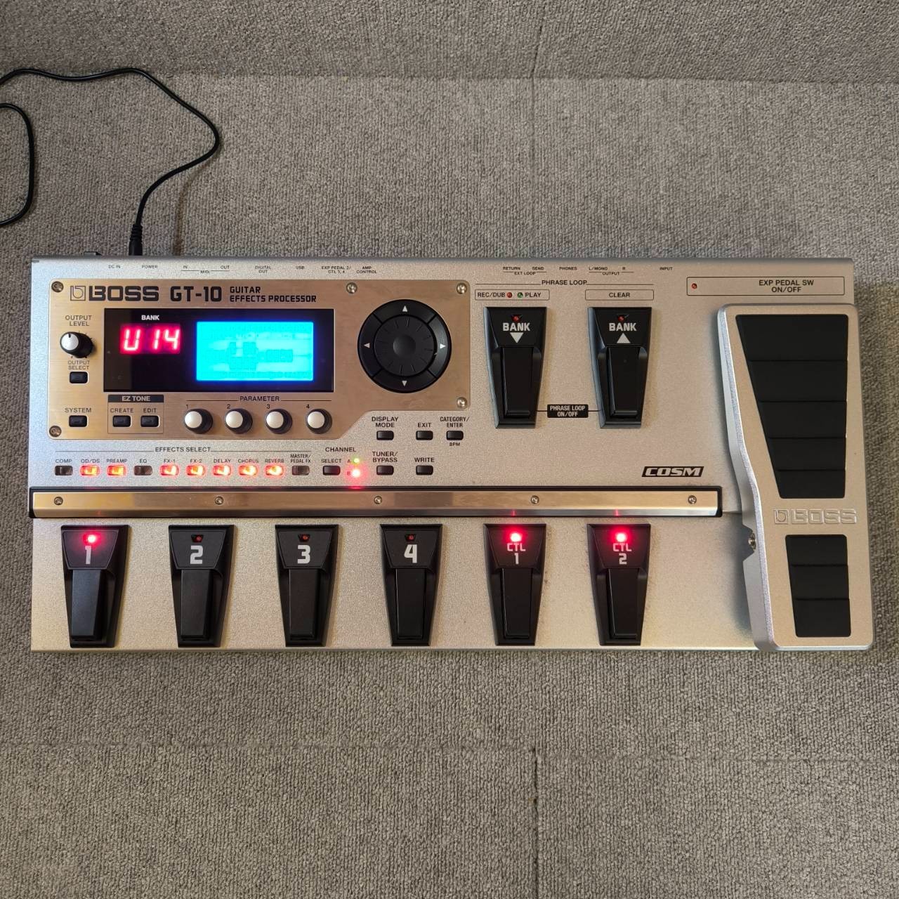 BOSS GT-10 Electric Guitar Multi Effects Pedal Effects Unit With AC Adapter