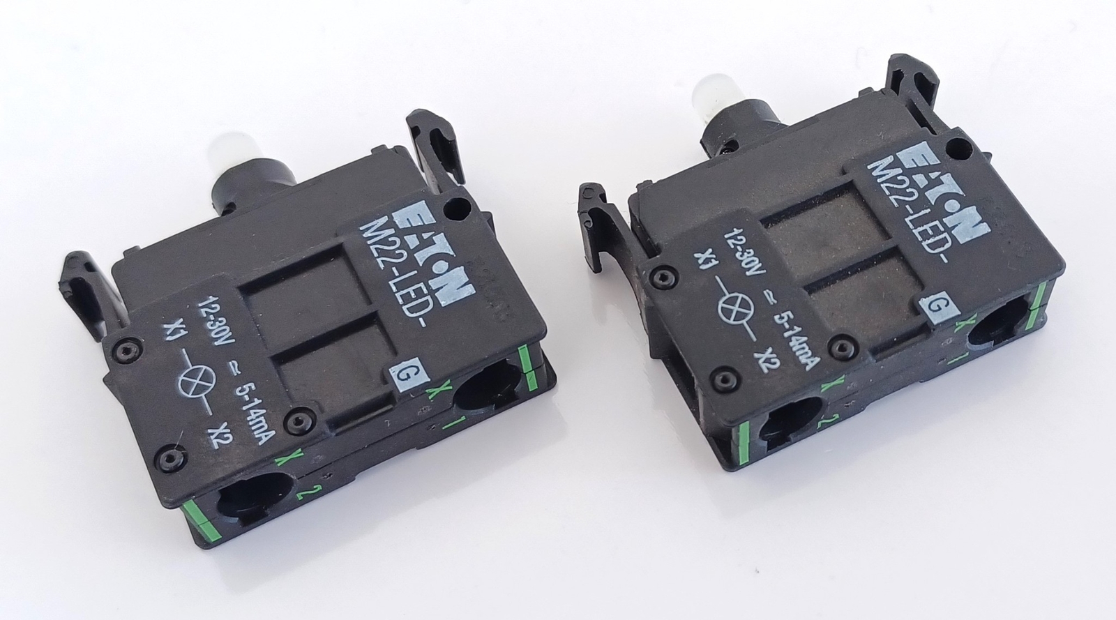 Eaton M22-LED-G Green LED Lamp Module Contact Block ( Lot of 2 ) New