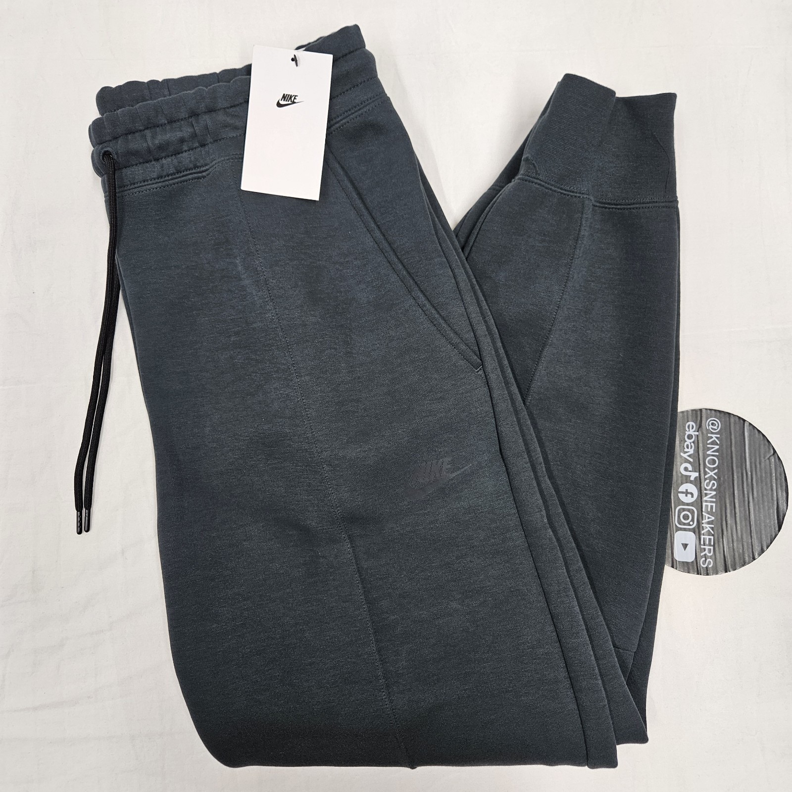 Nike Sportswear Tech Fleece Mid Rise Joggers FB8330-390 Women's Size Small