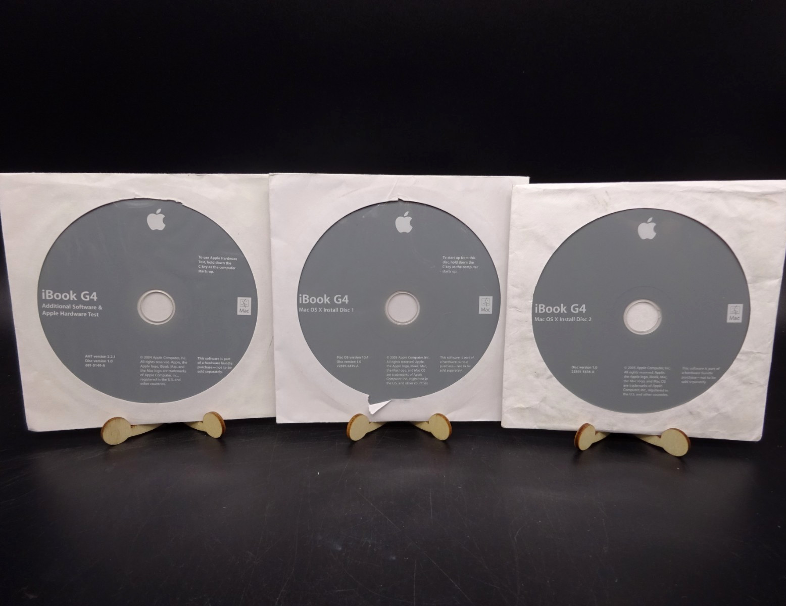 iBook G4 Apple Hardware Test & Install 1 & 2 DVD 2004 2Z691-5435-A 2Z691-5436-A