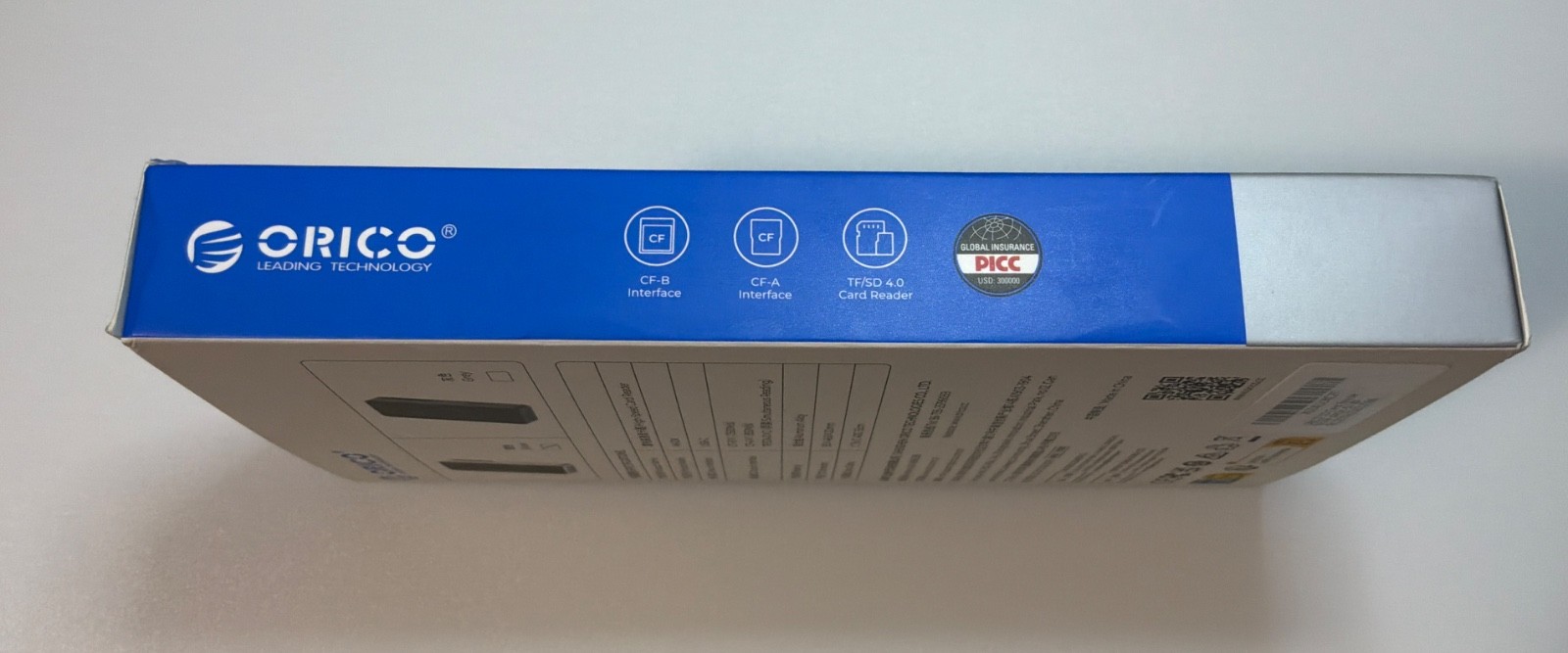 ORICO M4DK High-Speed Card Reader for CFexpress Type A/B, SD/TF 4.0, Thunderbolt