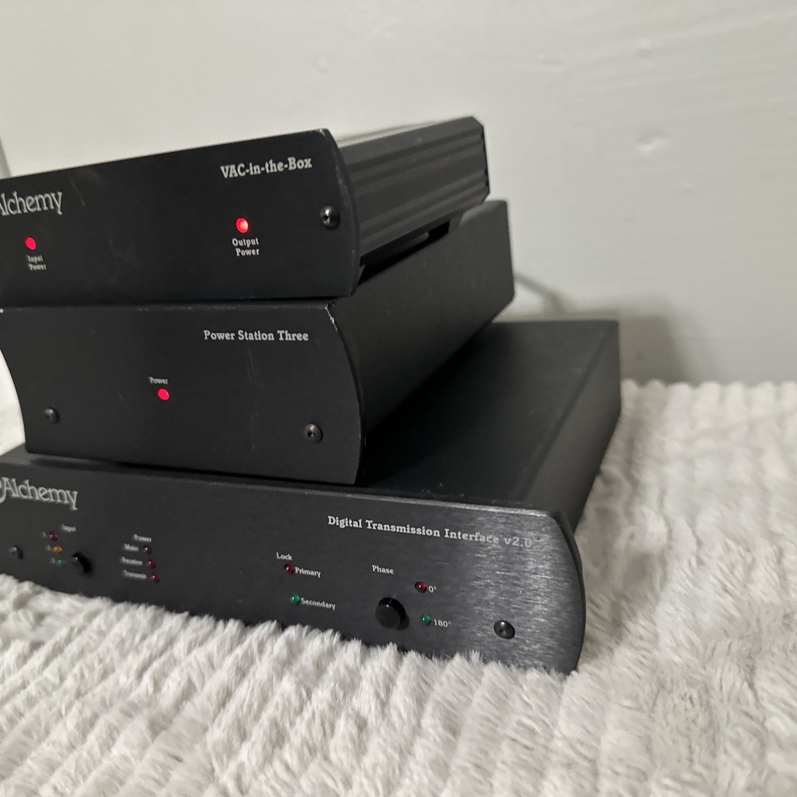 Audio Alchemy Digital Decoder Engine V2.0 And Power Station Three & Digital V2.