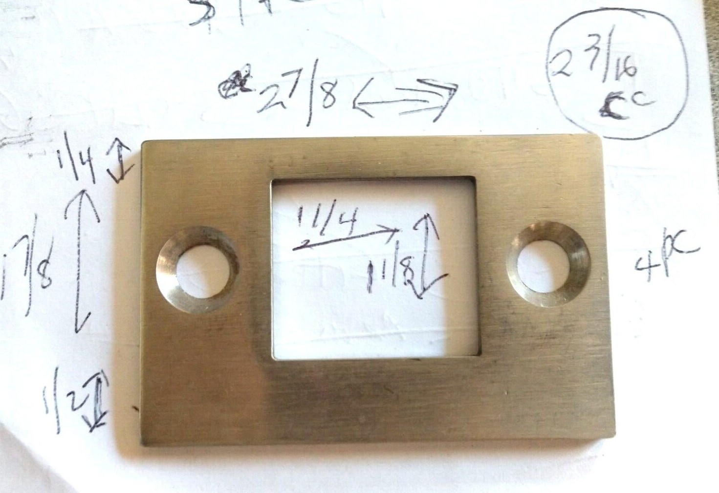 FALCON EXIT DEVICE BOTTOM STRIKE HVY DUTY OFFSET 1 7/8 X 2 7/8 PROX