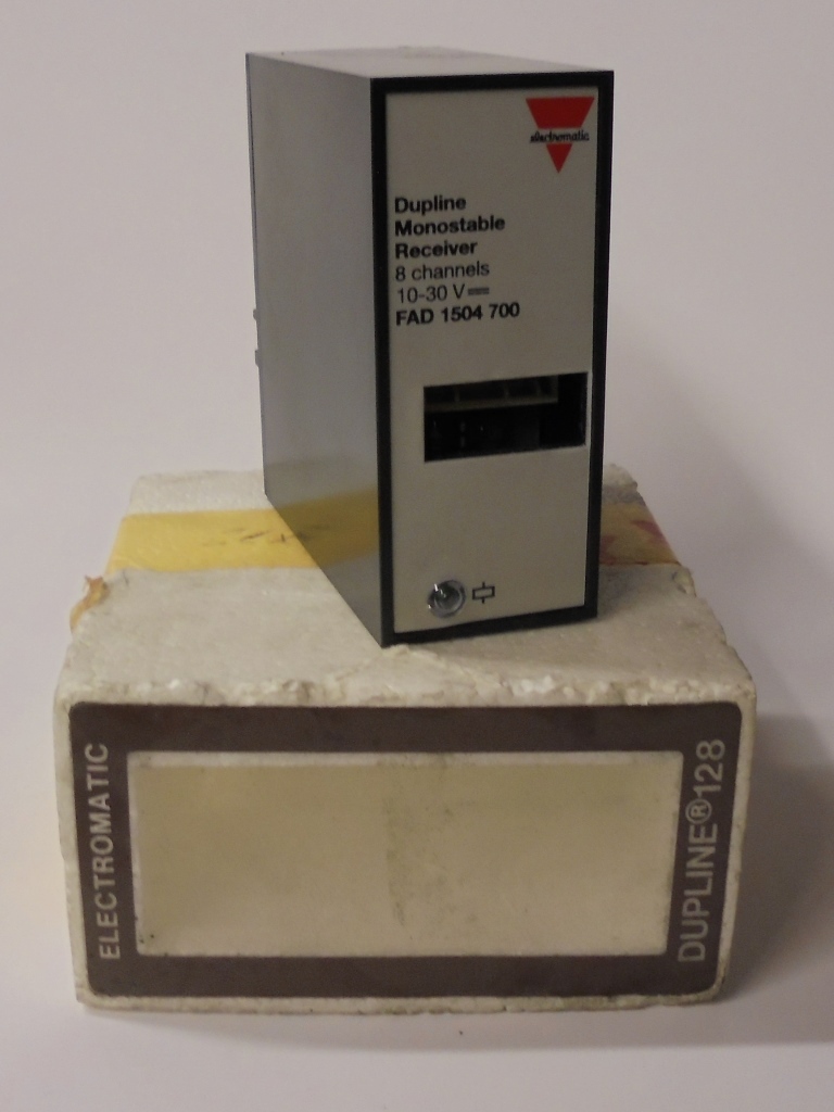 ELECTROMATIC, DUPLINE MONOSTABLE RECEIVER, FAD 1504 700, 10-30 VDC, 8-CHANNEL