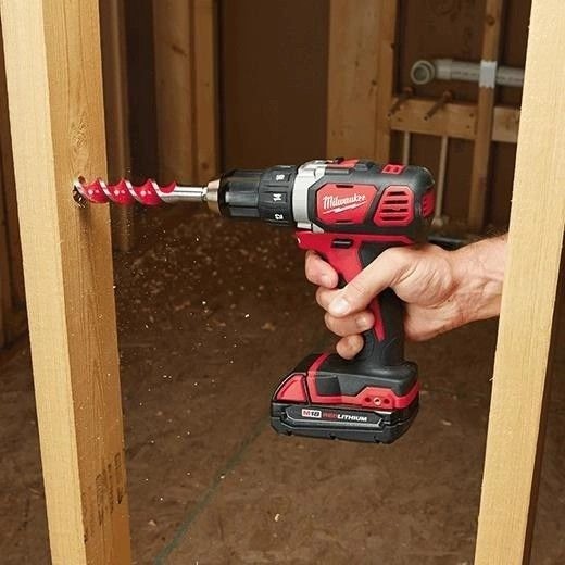 Milwaukee 2606-22CT M18 Compact 1/2 Drill/Driver Kit