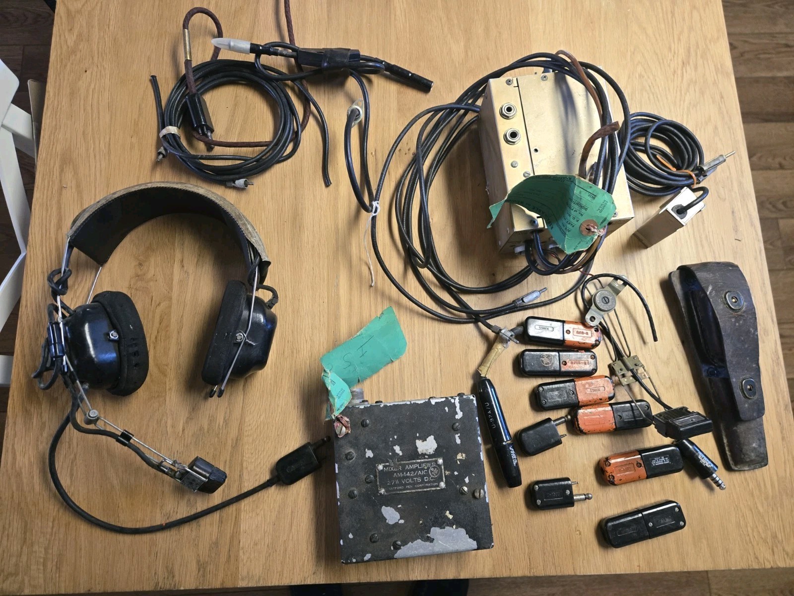 Vintage David Clark Headset c1070g01 and Other Aviation Gear