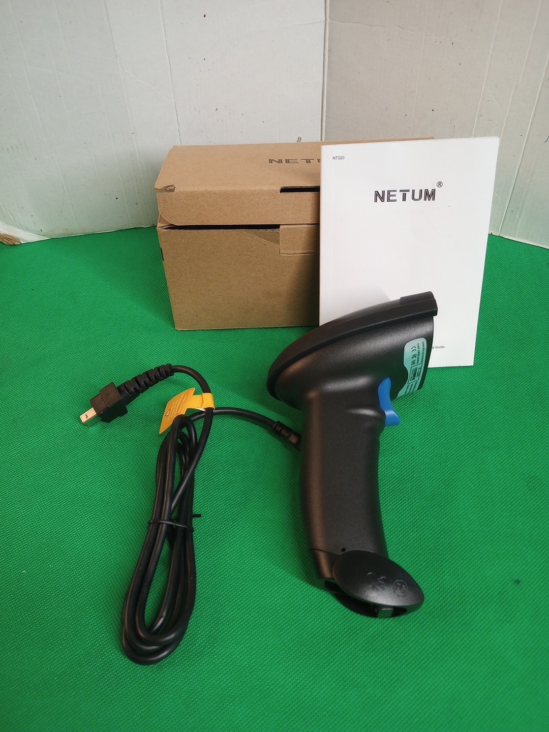 NETUM NT-1228BC Bluetooth Barcode Scanner Compatible with 2.4G Black