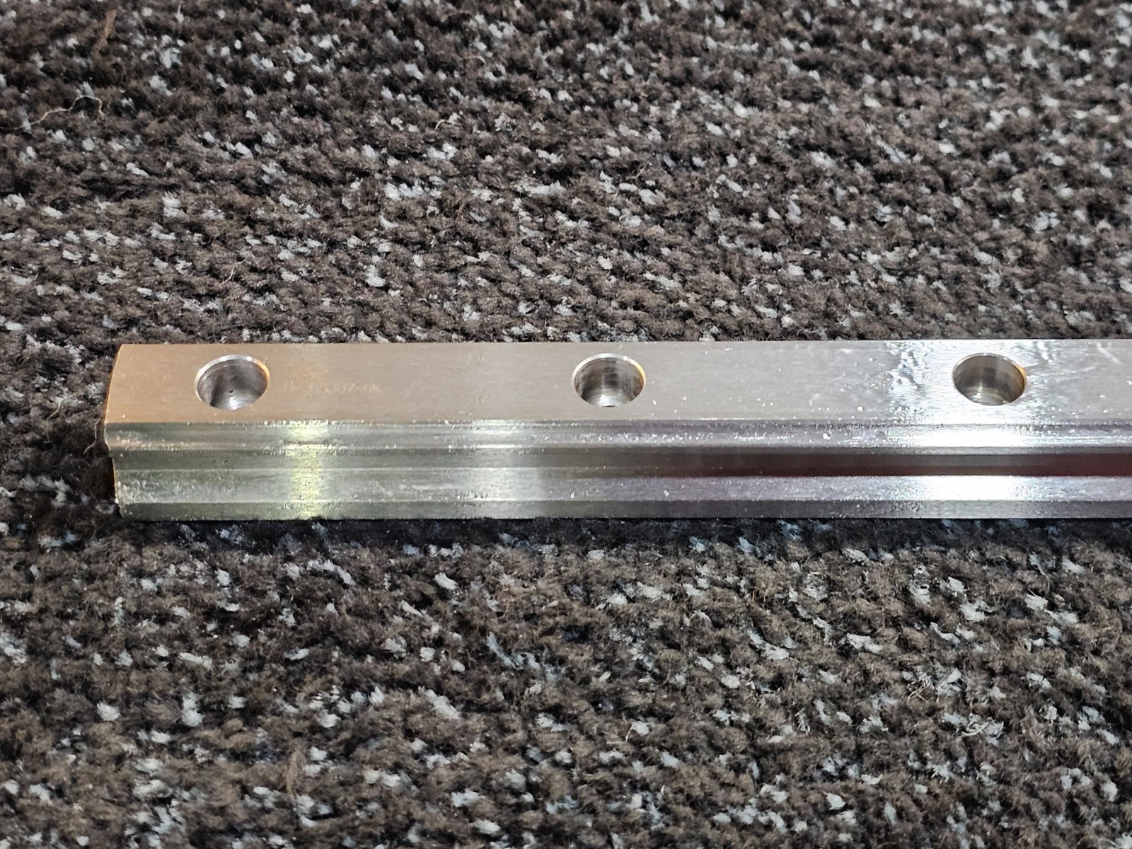 THK U0E05307-GK 25.5" Linear Motion Rail Assembly 11-Hole, Silver