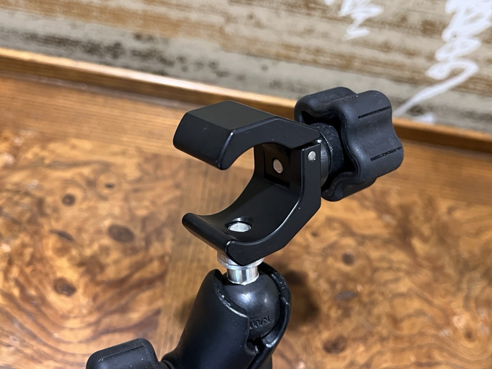 SECO 5200-17 Survey Mount Bracket & Socket Claw