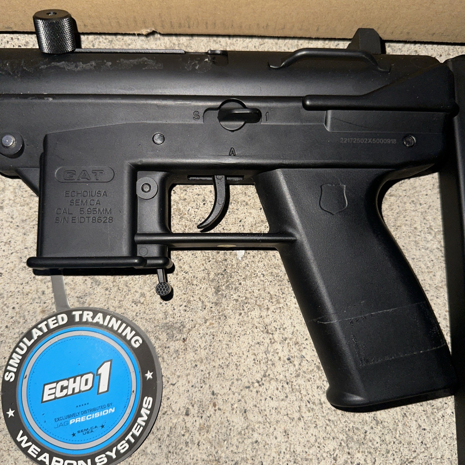 Echo 1 GAT (General Assault Tool) AEG Airsoft SMG ( Black )