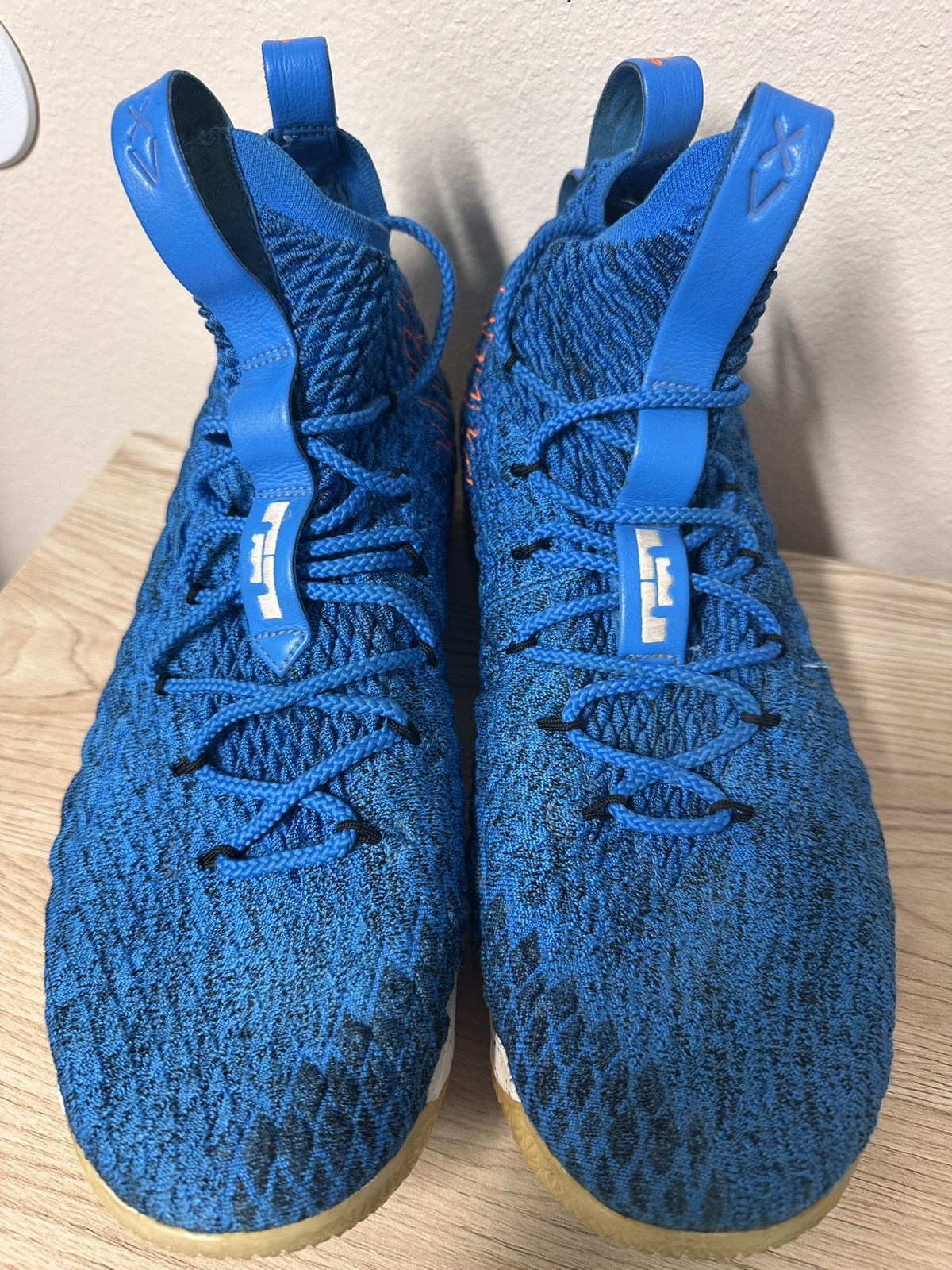 Nike LeBron 15 Hardwood Classics 2017 897648-400 Men's Size 14