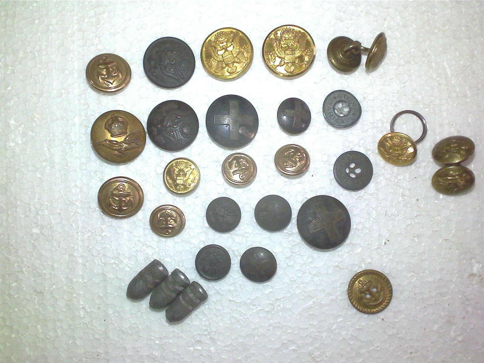 Lot of 26 military buttons and 3 bullets   (B3-50)