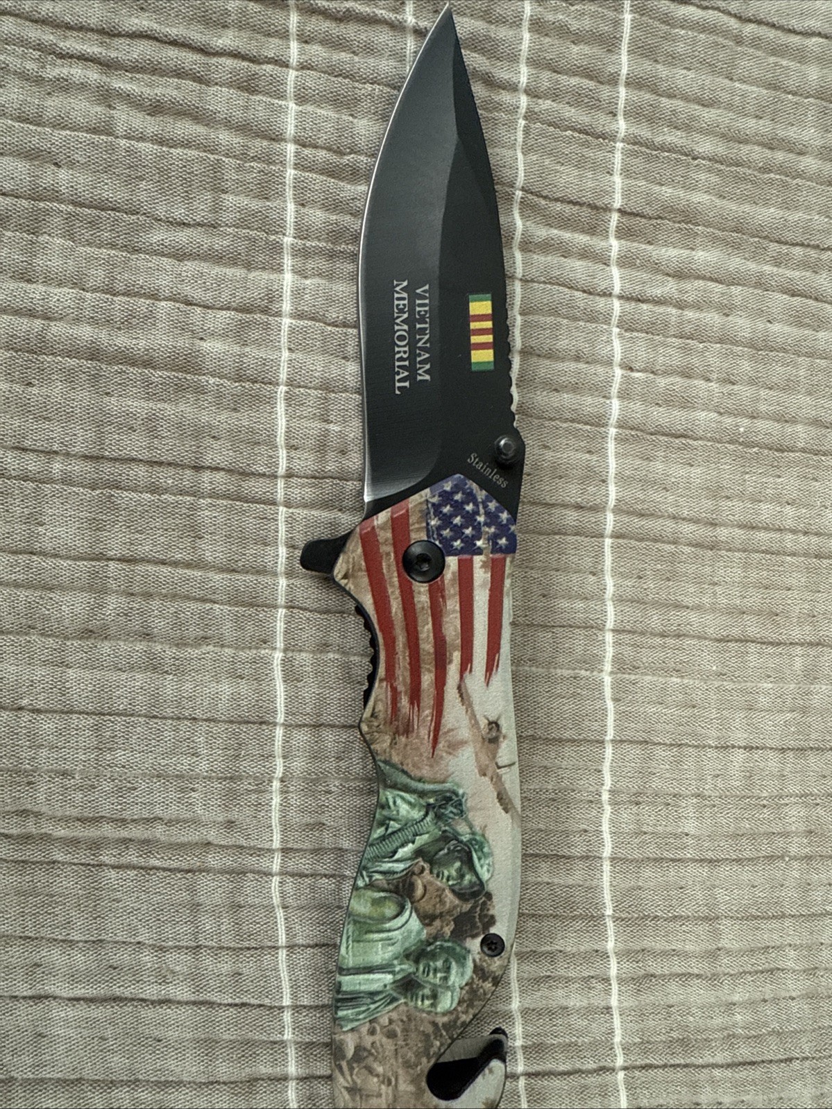 Vietnam War Memorial Knife - 8.5 Veterans Commemorative