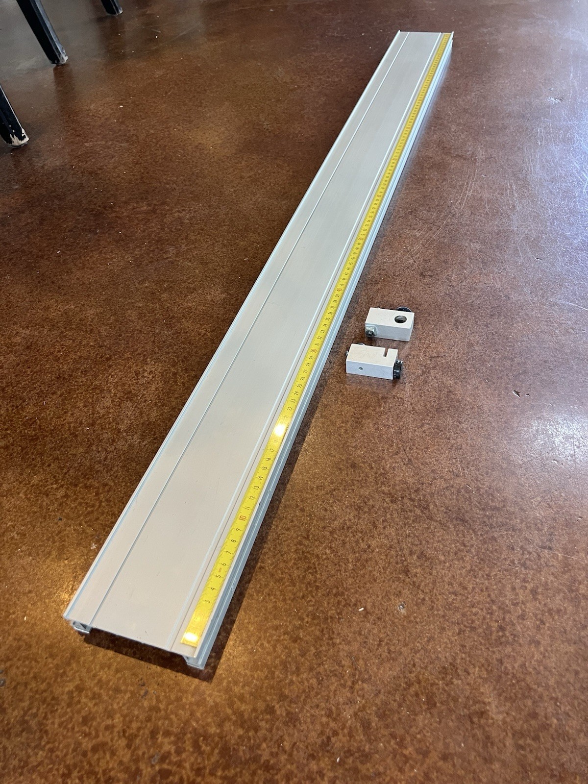 PASCO Scientific 1.2 m Aluminum Dynamic Cart Track ME-9493 - Physics Motion