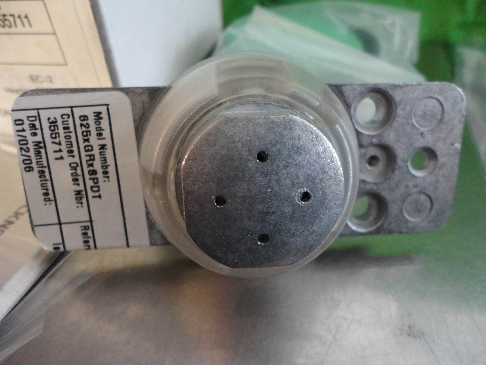 Locknetics 625GR, Green Push Button Switch, New, Free Shipping, 12-24v