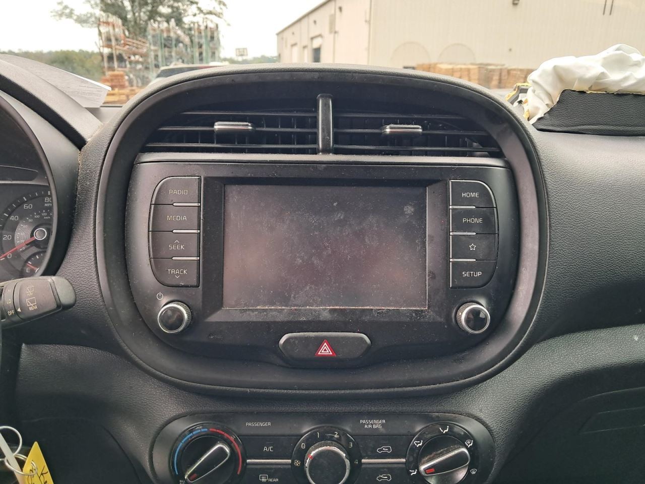 SOUL 2020 Glove Box 4804643