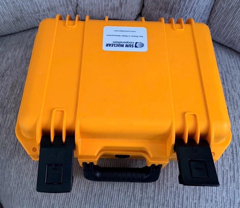 Sun Nuclear 1027 1028 1030 Pelican Case With 2 Door Tags