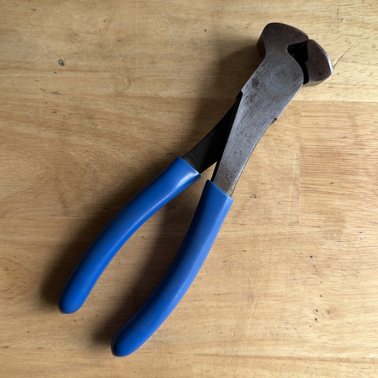Blue Point Tools 7" Long End Knippers Cutting Pliers Blue Handle BDGEC7