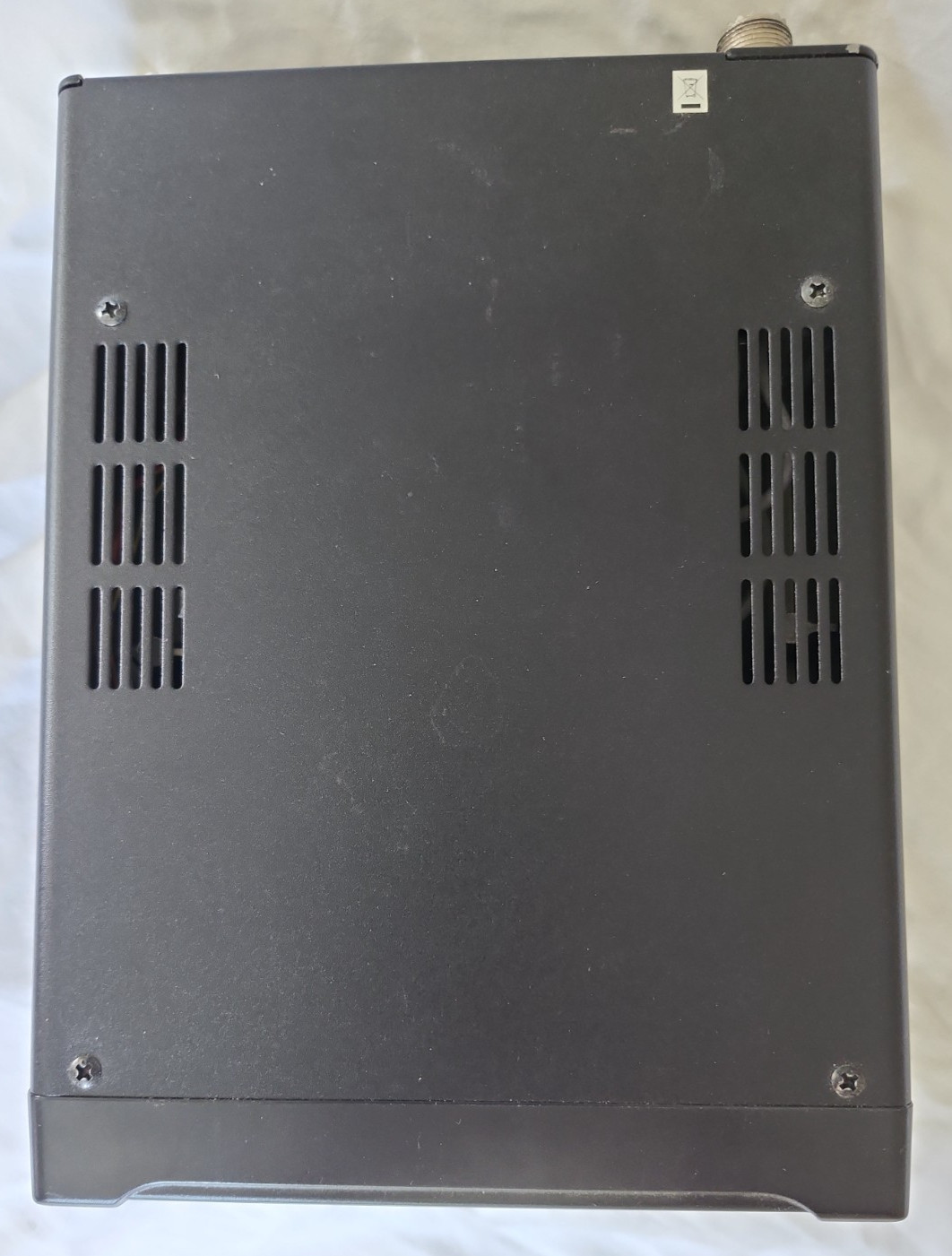 Icom AT-180 Automatic HF+6 Meters Ant Tuner