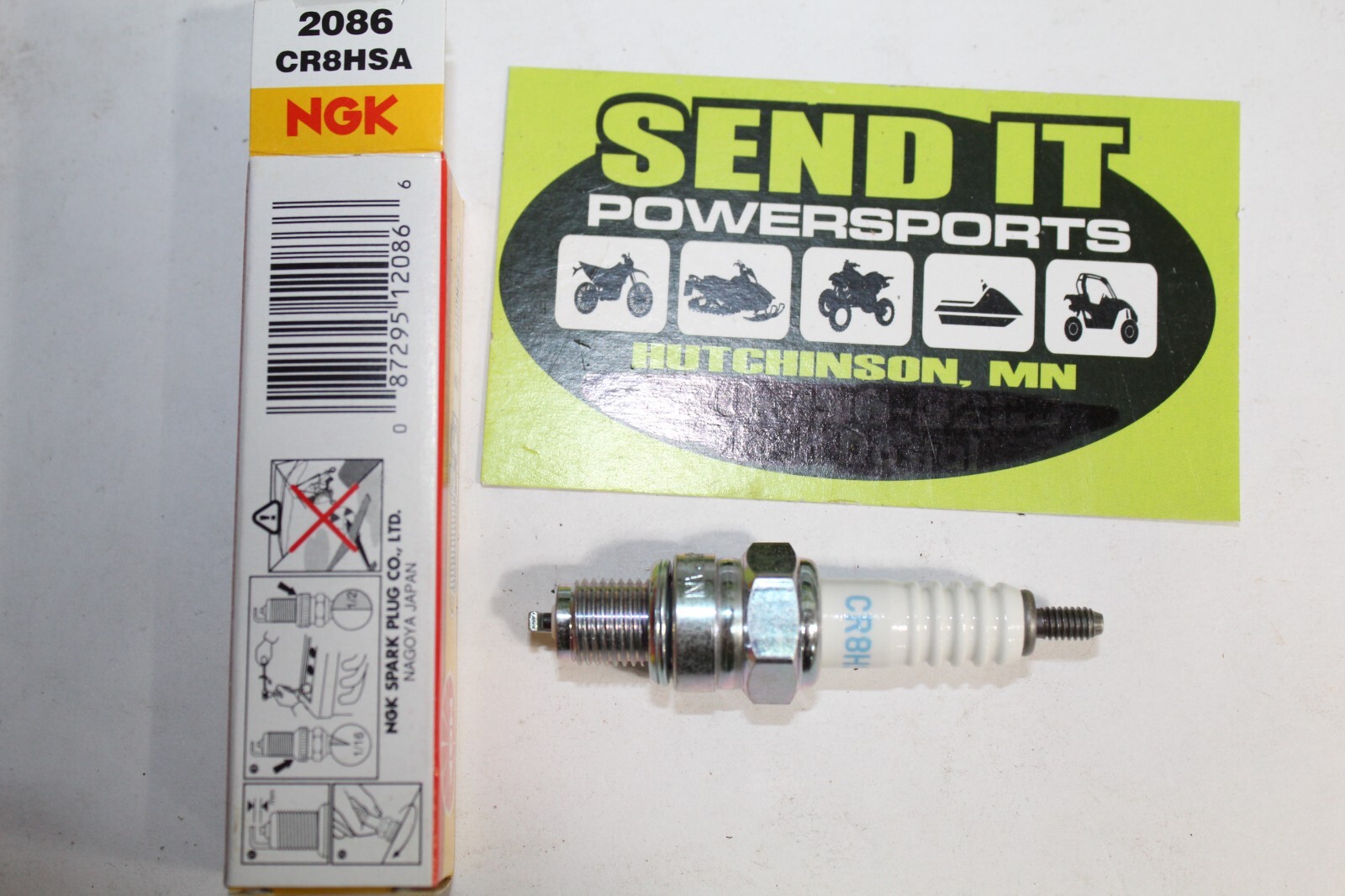 DSP NGK - 2086 - Spark Plugs, CR8HSA