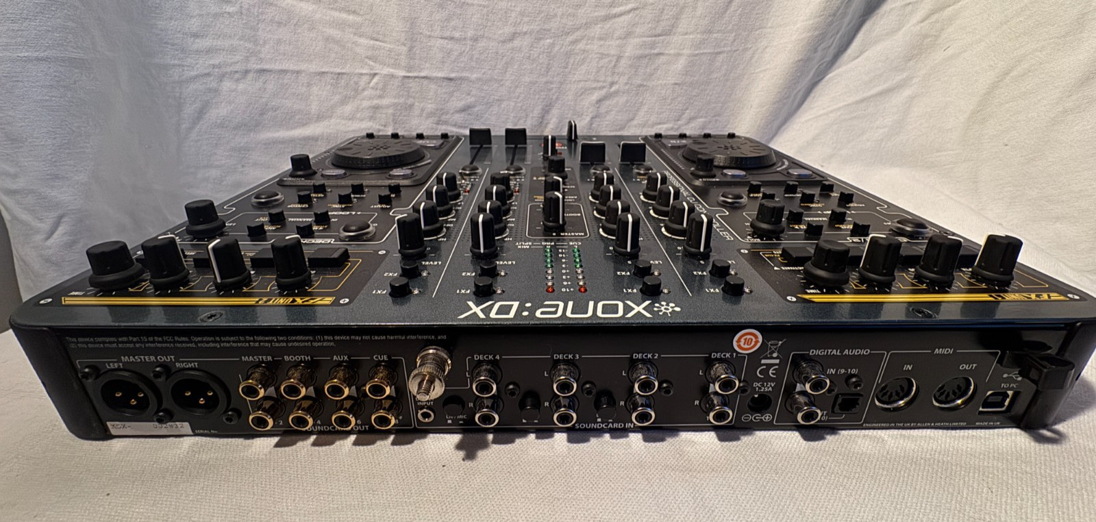 Allen & Heath. Xone DX DJ Controller