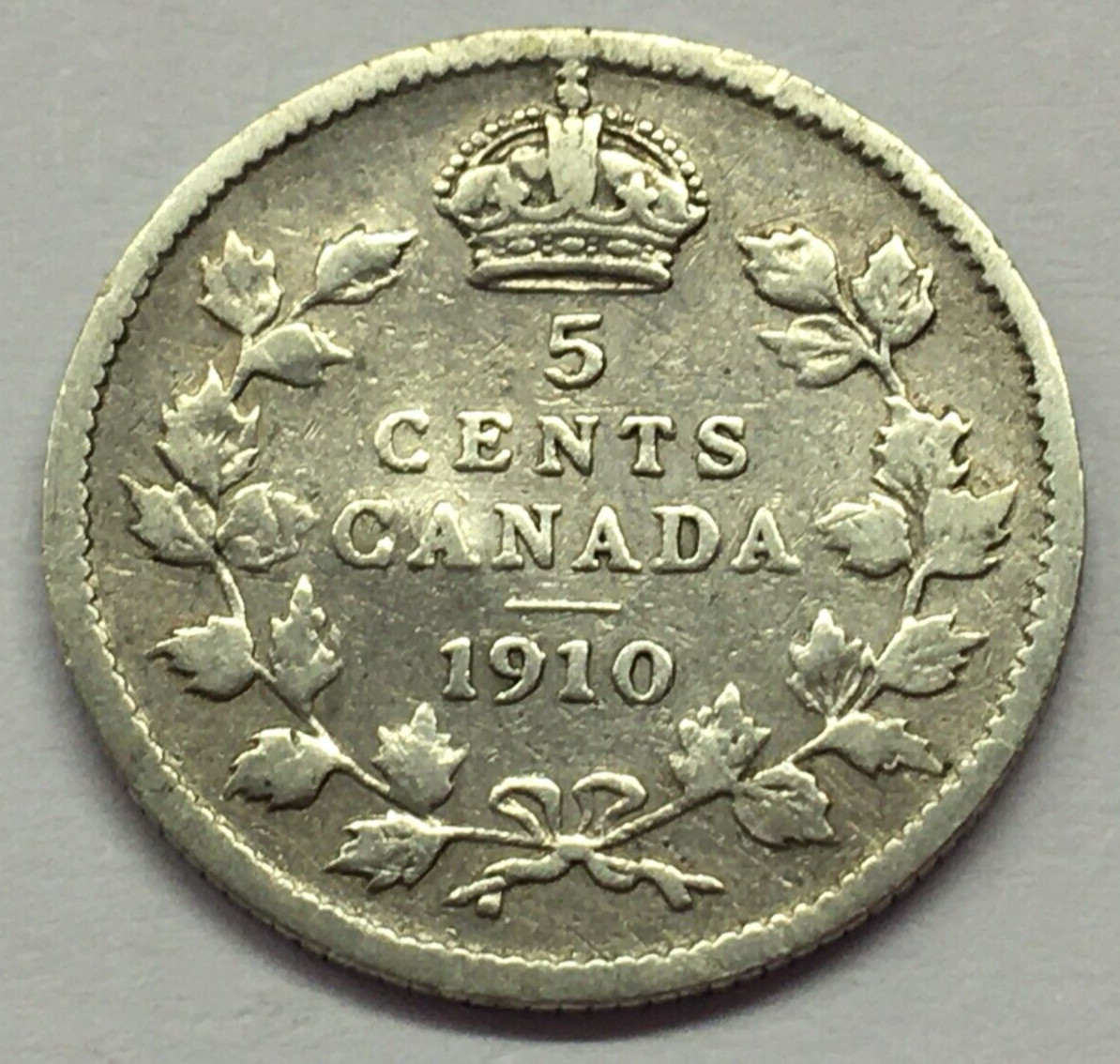 1910 CANADA 5 CENTS SILVER COIN POINTED LEAVES - SHIPS FREE W/ USPS TRACK