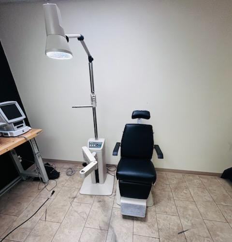 Marco Encore Exam Chair with Marco Deluxe 2 NC Instrument Stand
