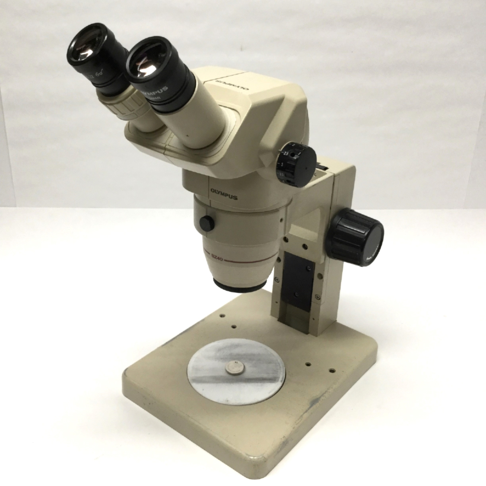Olympus SZ4045 Binocular Stereo Microscope 0.67-4X Zoom w/ 10X Eyepieces & Stand