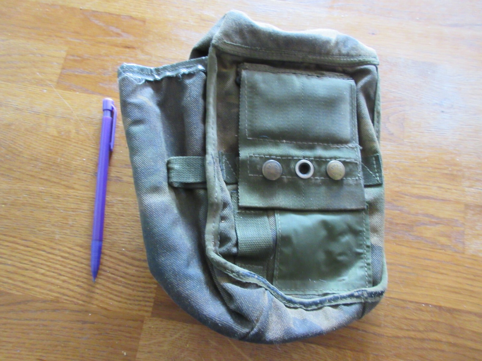 SEYNTEX British Army Pouch for Belt or Rucksac - Camouflaged - Good Condition