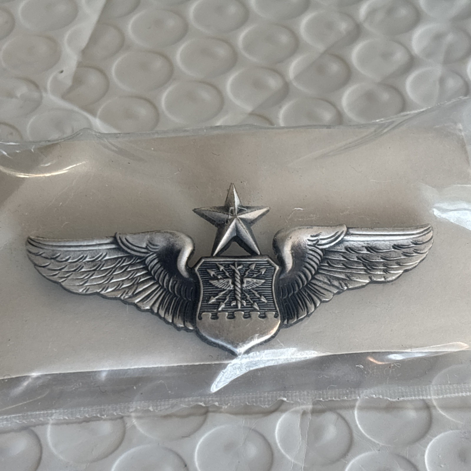 US Air Force Senior Navigator USAF Pilot Wings Pinback
