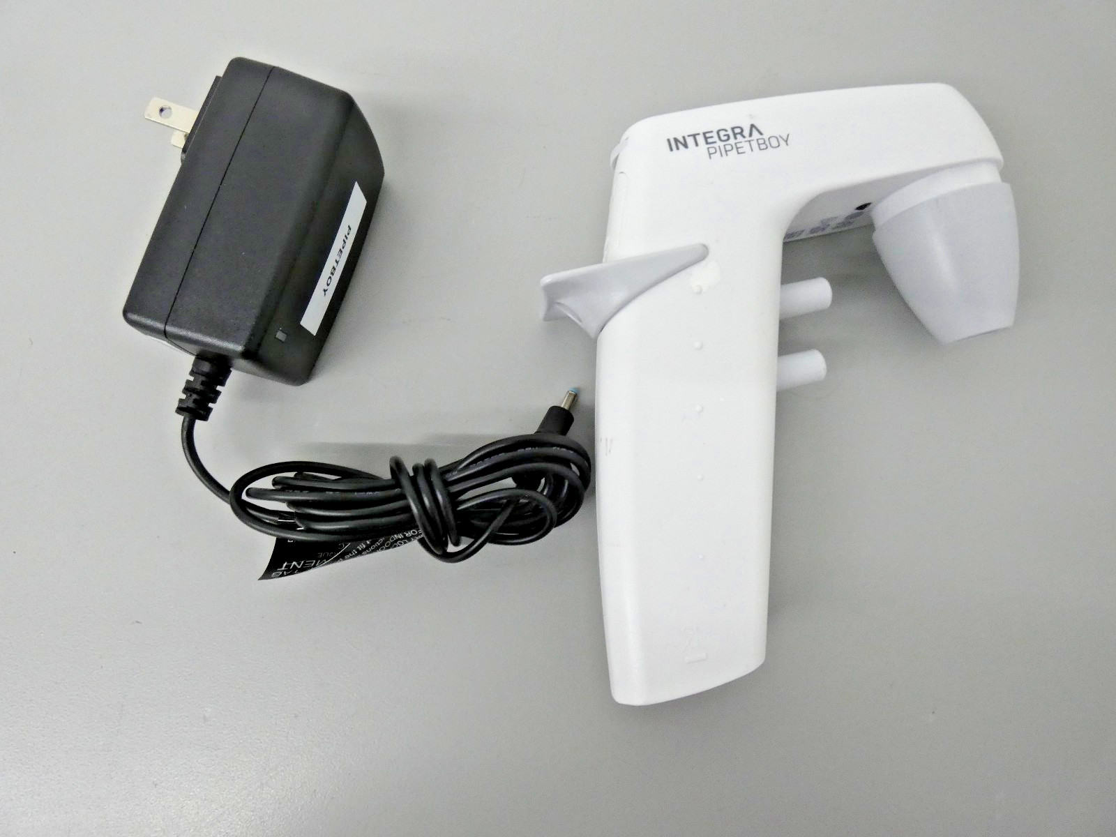 Integra Pipetboy Pro Serological Pipette Controller - White