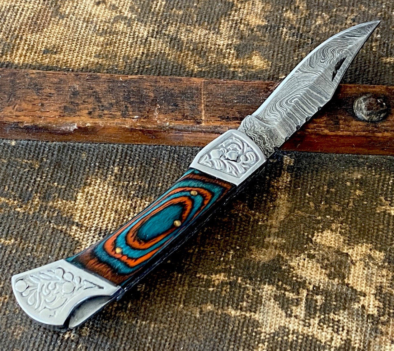 HAND MADE MULTI COLOR WOOD  HANDLE FORGED DAMASCUS STEEL FOLDING BLADE