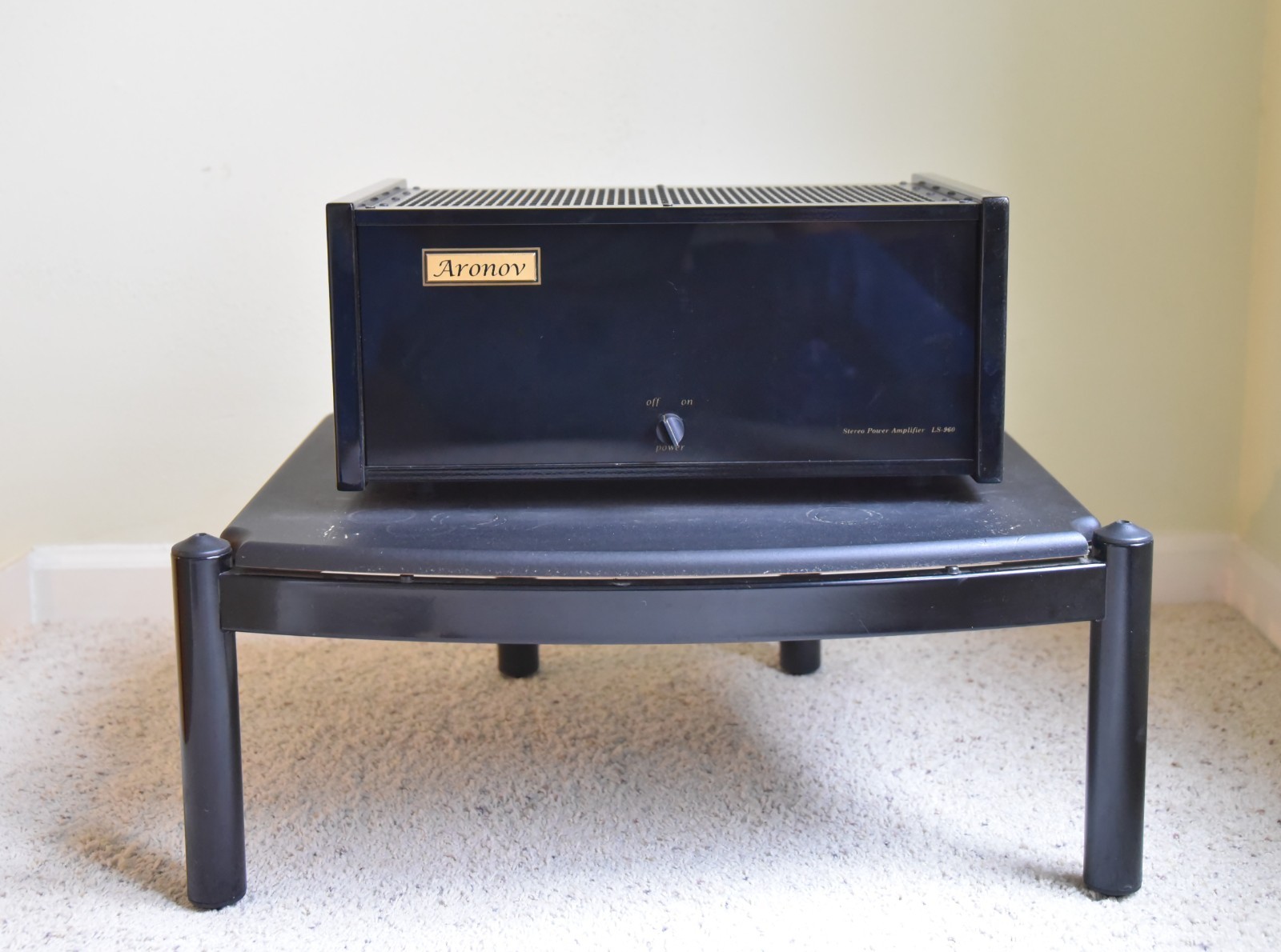 ARONOV LS-960 Stereo power amplifier