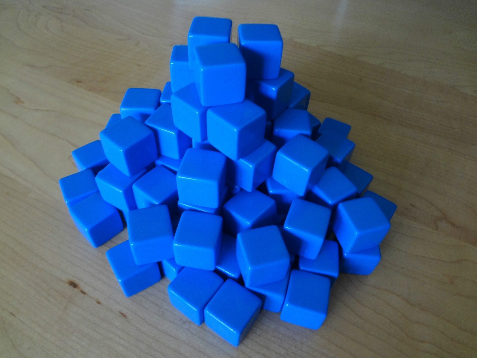 Lot of 50 Blank Blue Dice / Counting Cubes 16mm 16 mm D6 Square Gaming Casino