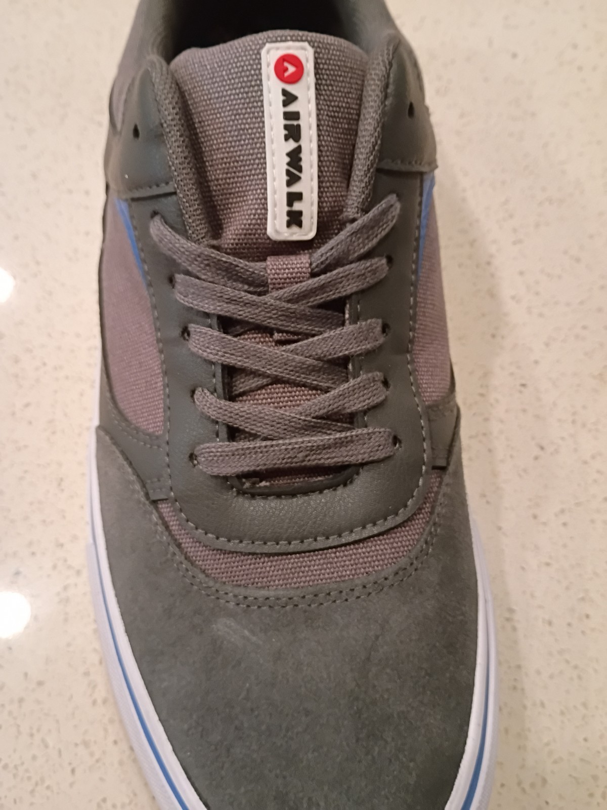 Airwalk Men's Skateboarding Shoes Gray Blue Medium Width US Size 11
