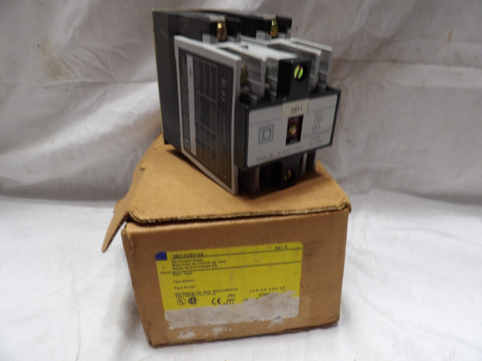 Square-D AC Control Relay Class 8501XO20V02