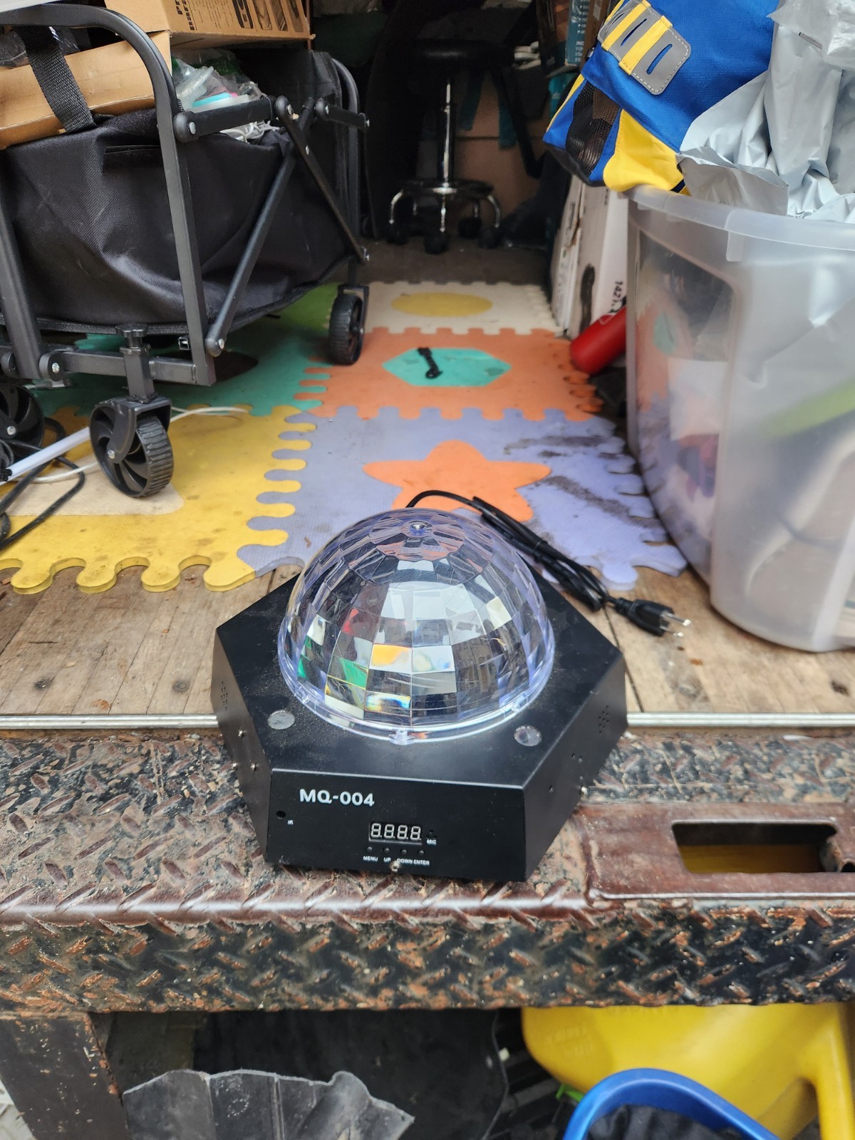 MQ-004 LED Effect Light Multicolor DMX Control with Built-in Display