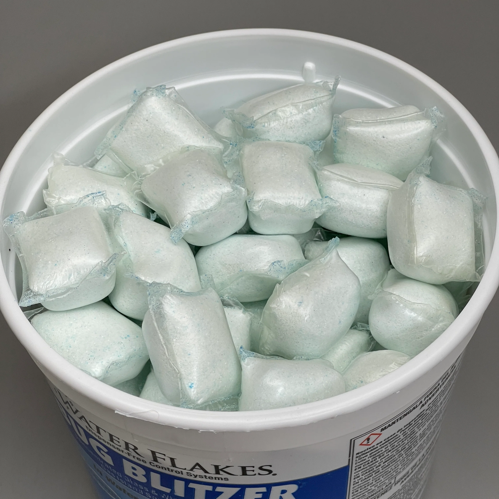 WATER FLAKES Stearns Bug Blitzer in Premeasured Packets 90 x 0.5 oz. Packets (Ne