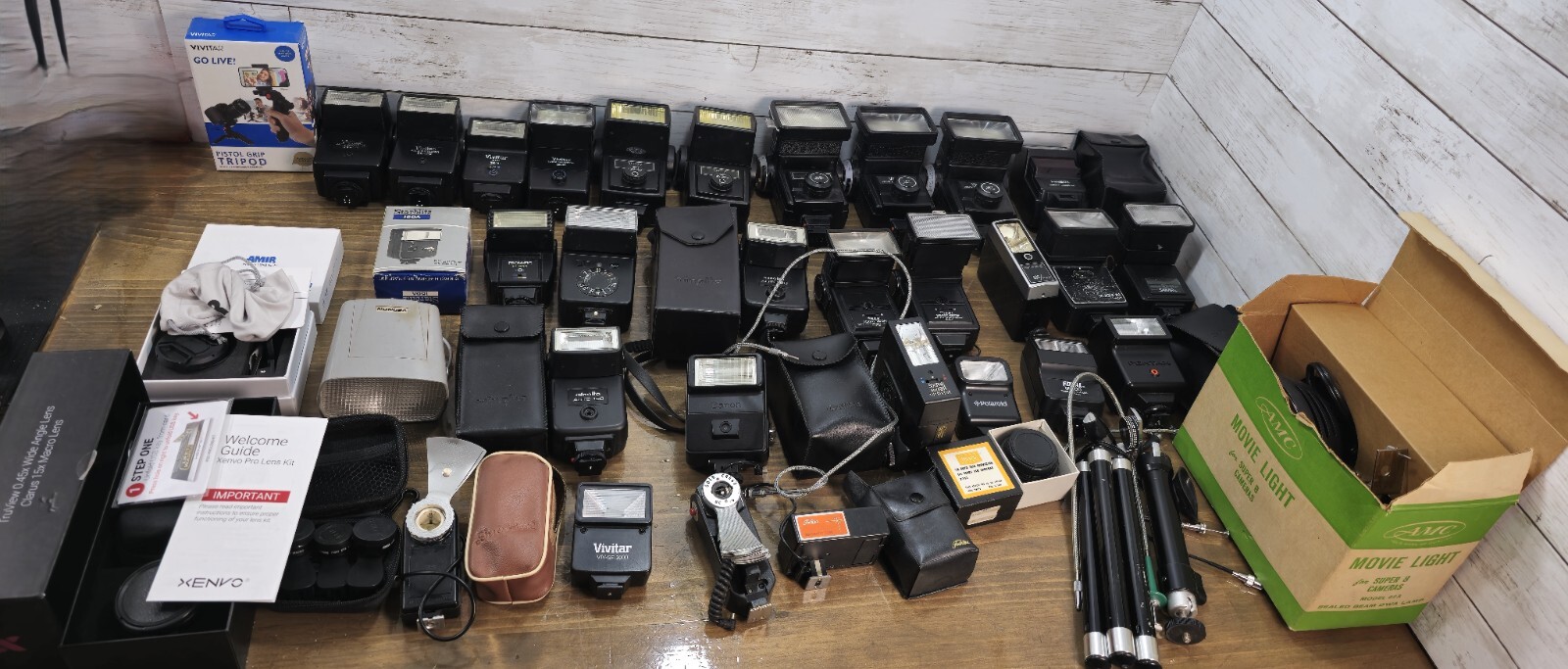 HUGE LOT Vivitar, Sunpak, Thyristor Camera Flash Lot Plus More. Untested AS/IS