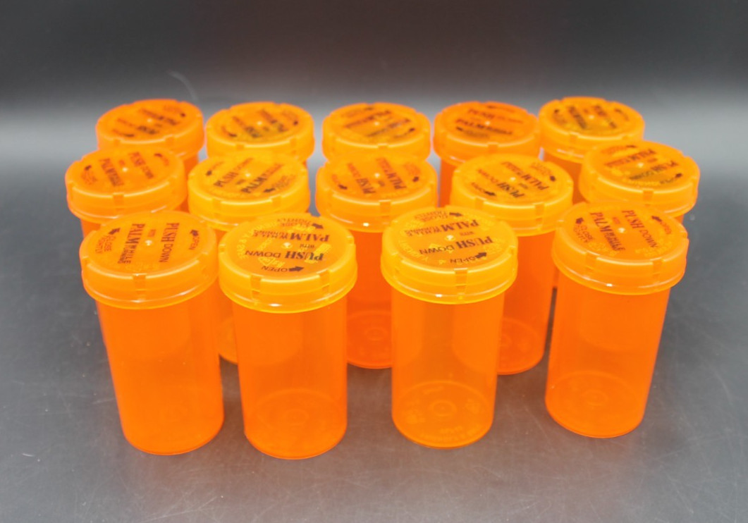Lot of 18 Empty Prescription Pill Bottles Orange w/ Childproof Caps Pharmacy