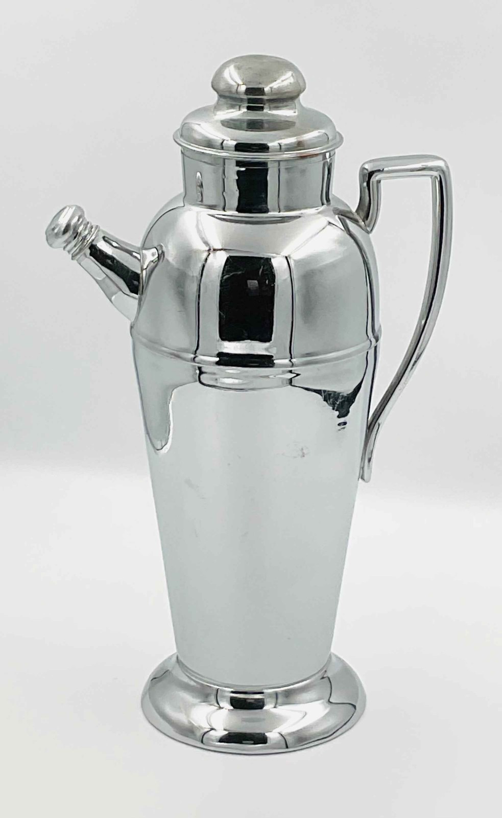 Vintage Chrome Cocktail Shaker - Art Deco Barware