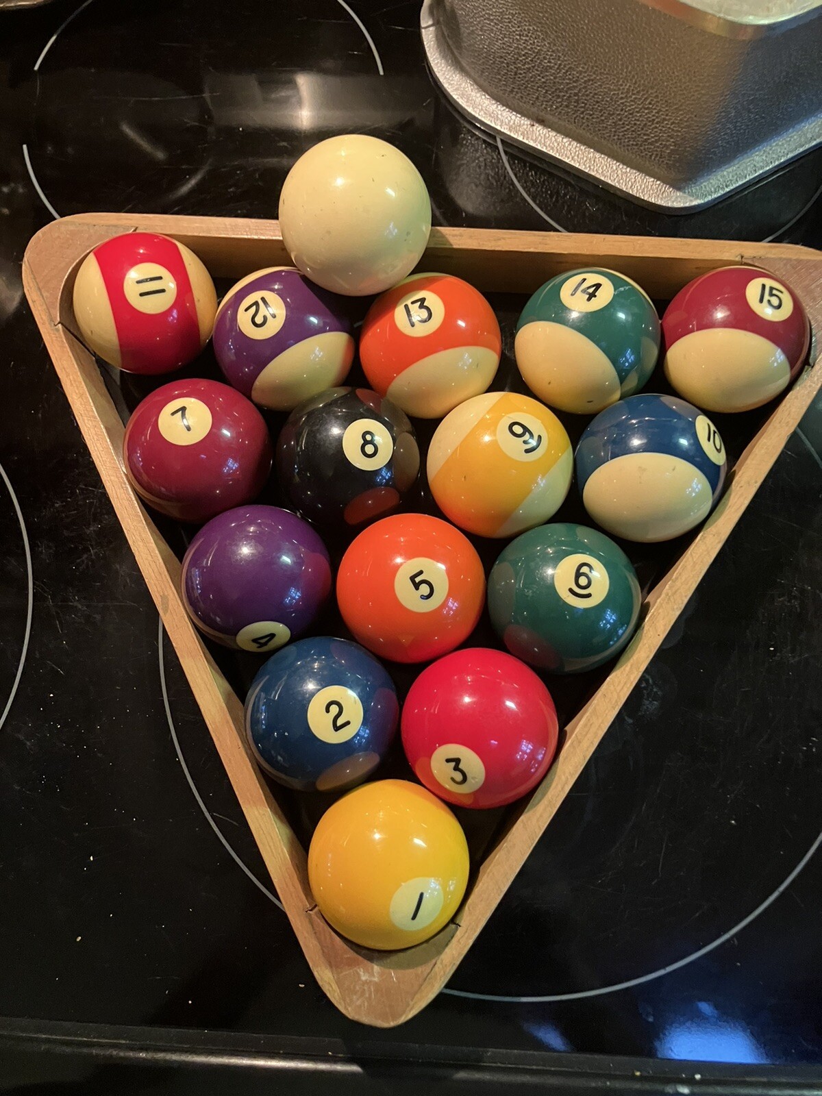 COMPLETE SET OF BILLIARD POOL BALLS WITH CUE AND 8 BALL