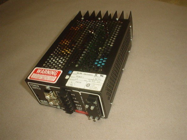 NEW ACDC Electronics 5V 20A Power Supply Part # RS5N20-1