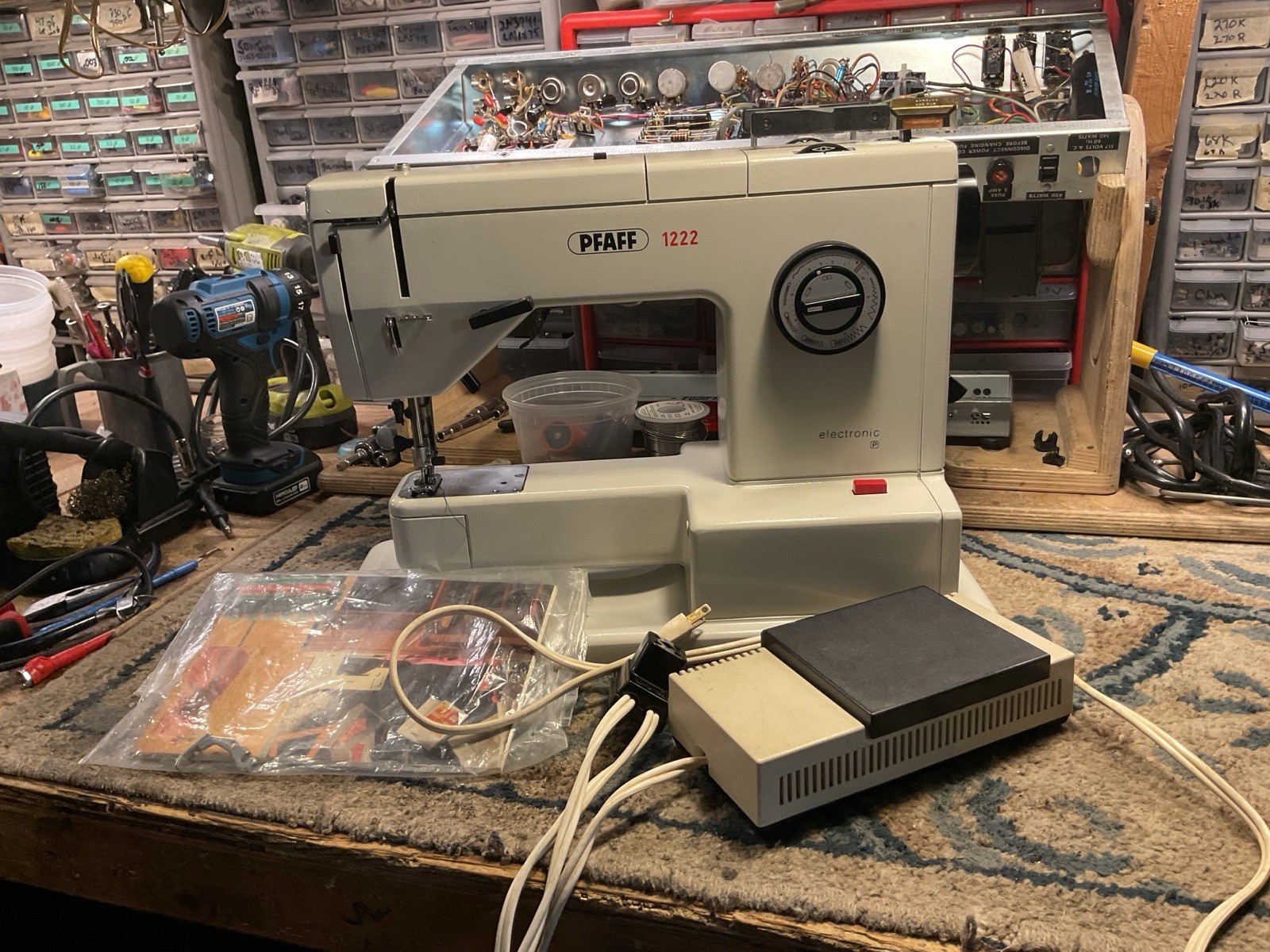 PFAFF 1222 Sewing Machine With Walking Foot and Accessories