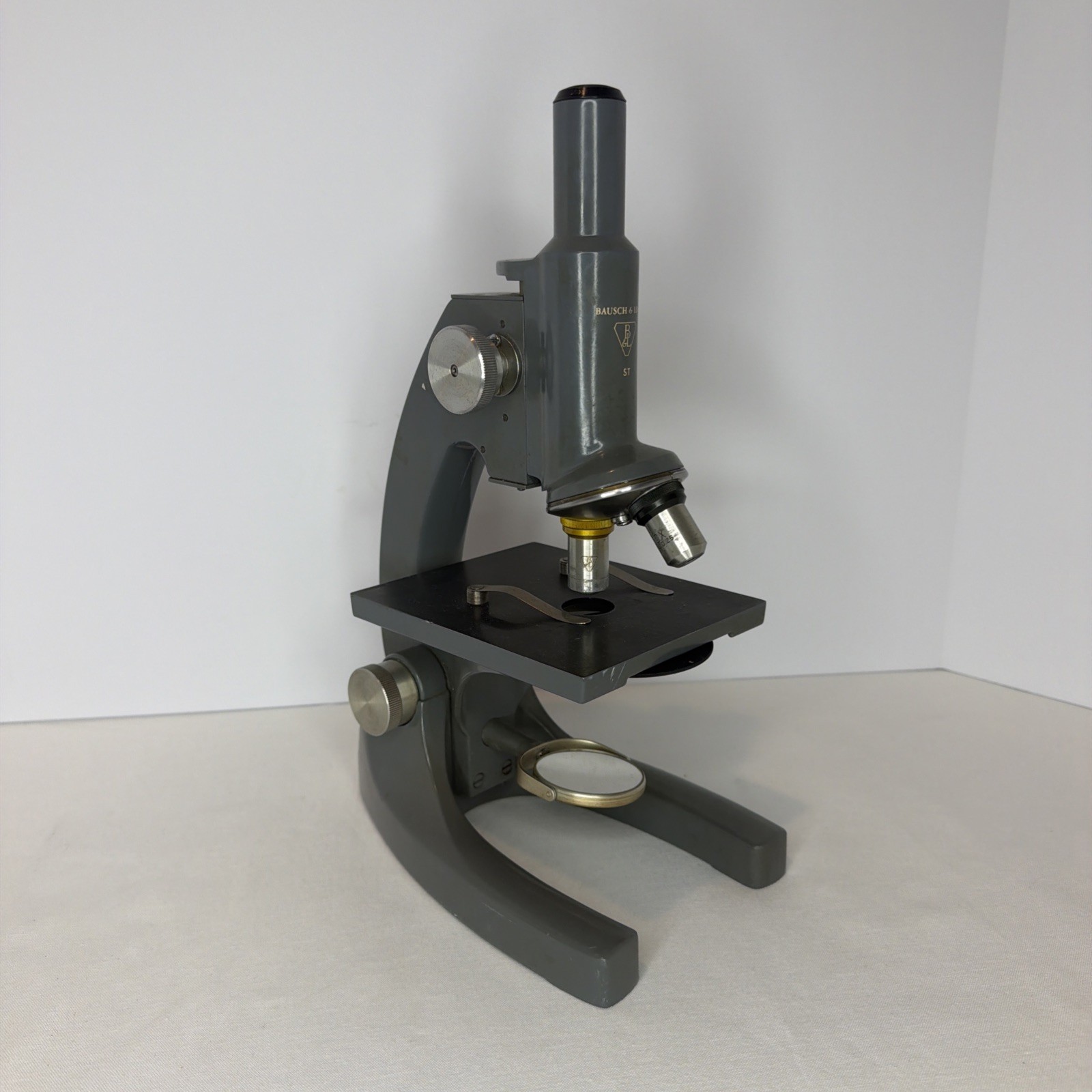 Vintage Bausch & Lomb ST Microscope Two Objective 10x 43x Rochester, NY USA