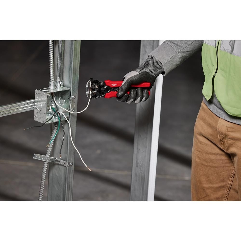 Milwaukee Self-Adjusting Wire Stripper/Cutter with Comfort Grip